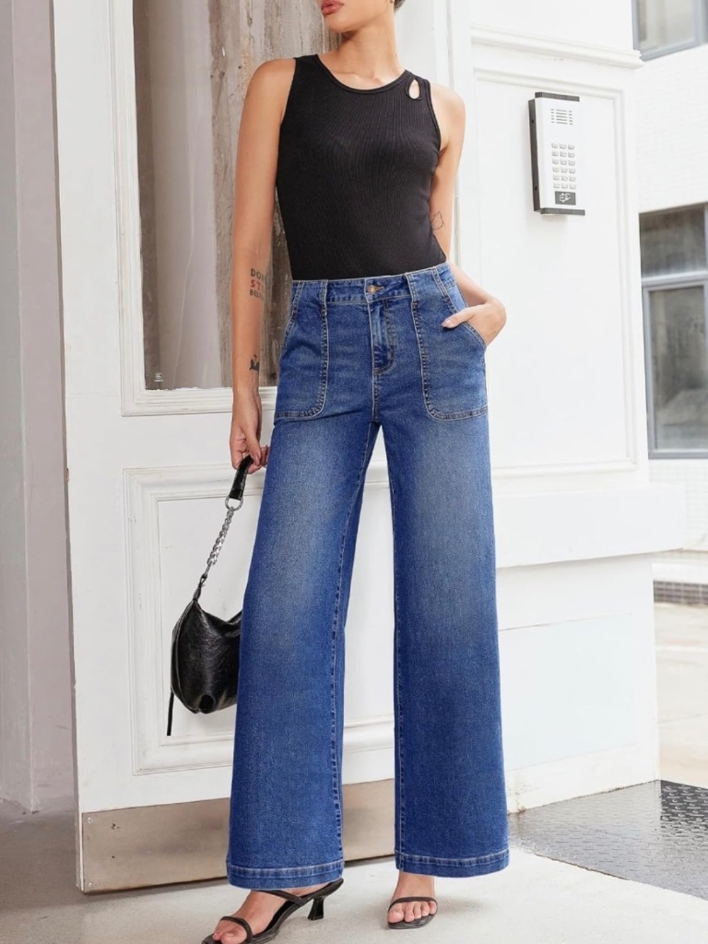 Women's Wide Leg Jeans